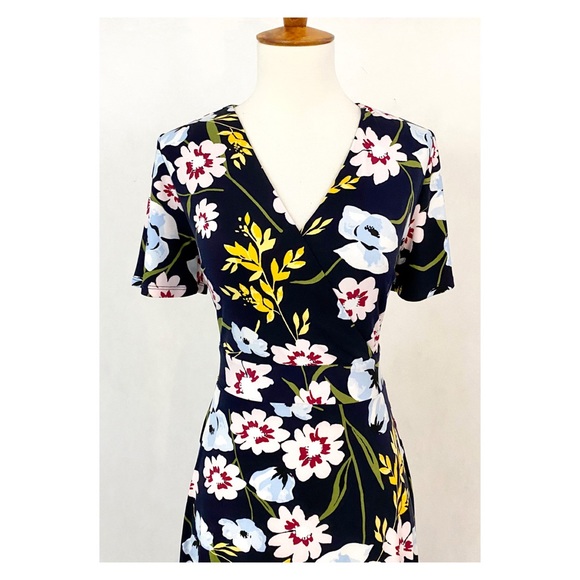 Ann Taylor Factory Flutter Sleeve Floral Dress - Picture 2 of 11